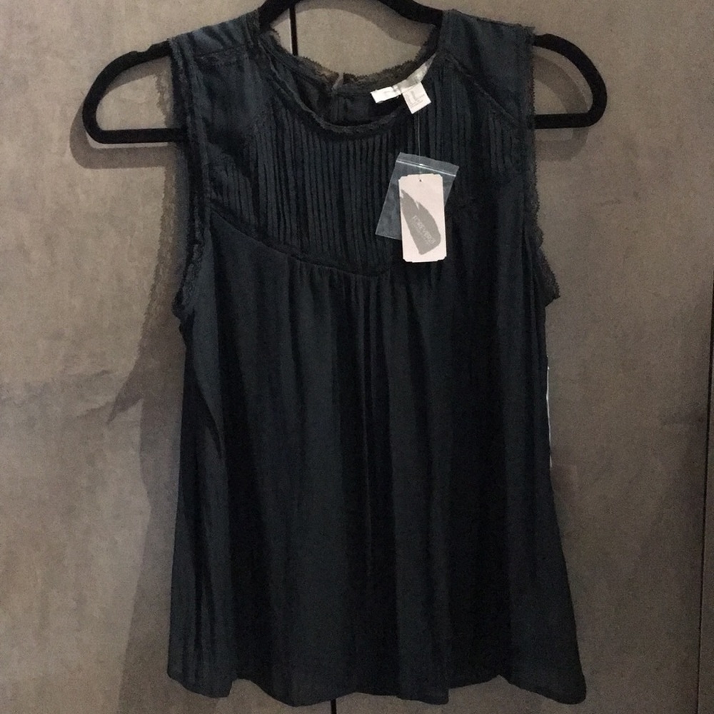 NWT Forever 21 Contemporary Woven Top